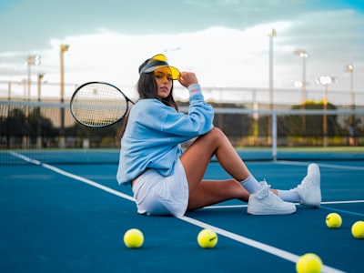 WTA年终总决赛女子单打比赛 - 斯瓦泰克击球瞬间